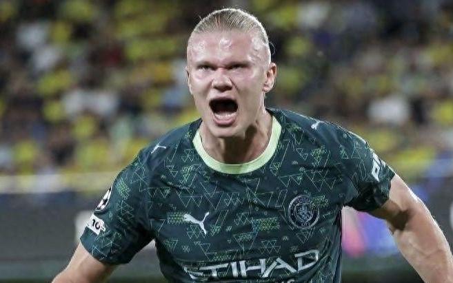 20！曼城击沉黄色潜水艇，哈兰德14场15球1助攻太疯狂