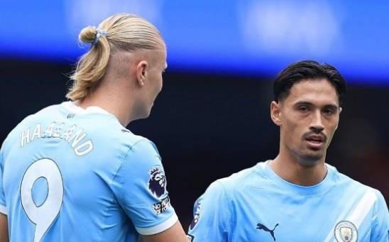 赖因德斯：我和哈兰德经常谈如何互相帮助多纳鲁马像个巨人