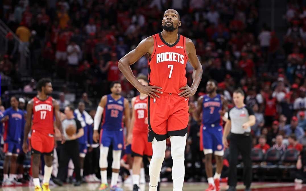 心态好，火箭队弗雷德范弗利特对前十字韧带伤势复出前景乐观