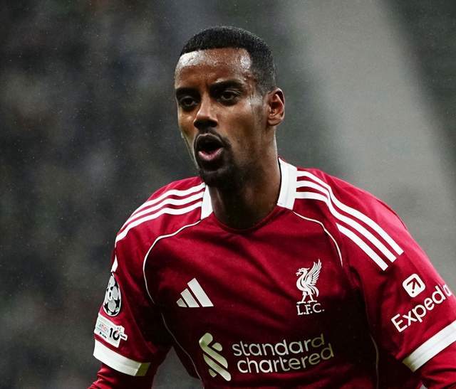 英超1.3亿标王遭死亡威胁！花3万镑买杜宾犬守卫家人安全