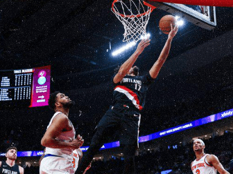 开拓者不敌尼克斯结束5连胜阿夫迪亚伤退杨瀚森DNP