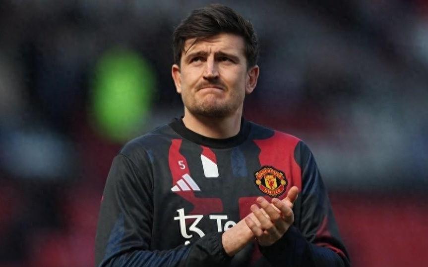 曼联两位球星受到沙特联赛密切关注，都收到了高薪邀请