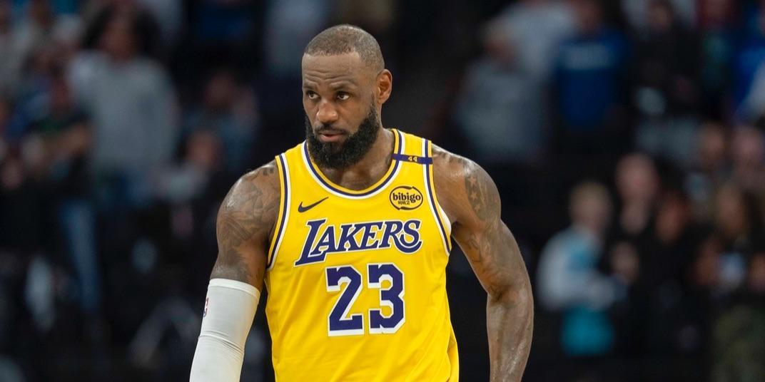 名记：湖人的上限接近总冠军级别！具体看詹姆斯的状态！