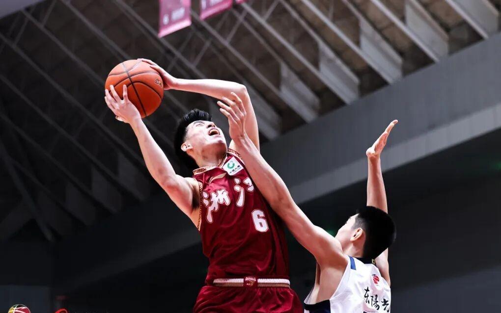 【CBA联赛】第二轮浙江稠州金租98101不敌广东东阳光