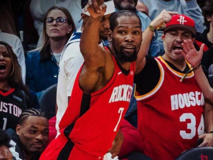 火箭赢球又出新问题，杜兰特历史第一！申京有功有过，一人成关键