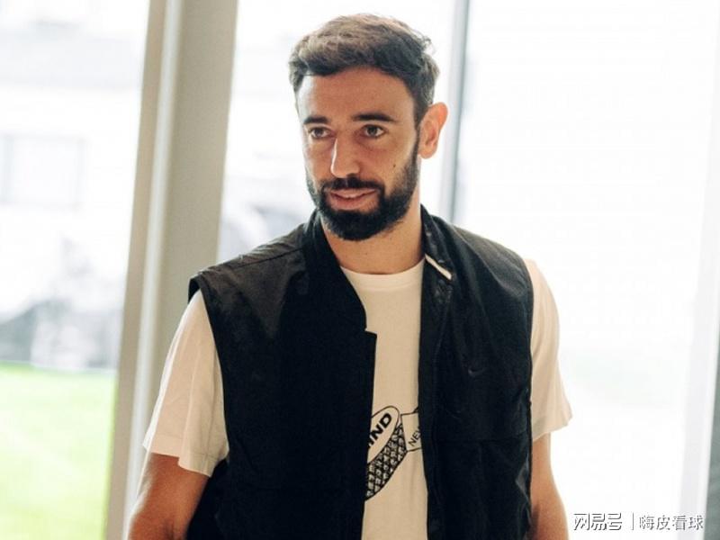 联赛杯抽签揭晓！曼联被迫多赛一轮，挑战国足老队长的老东家