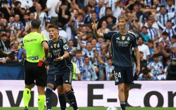 皇马电台对比数据：为何巴萨65场获得人数优势，皇马2场人数劣势