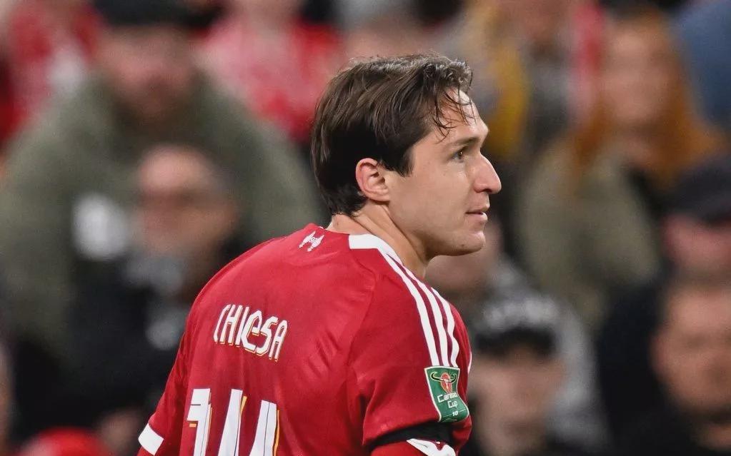 小基耶萨：留在利物浦因喜欢竞争，我想在英超中获得更多机会