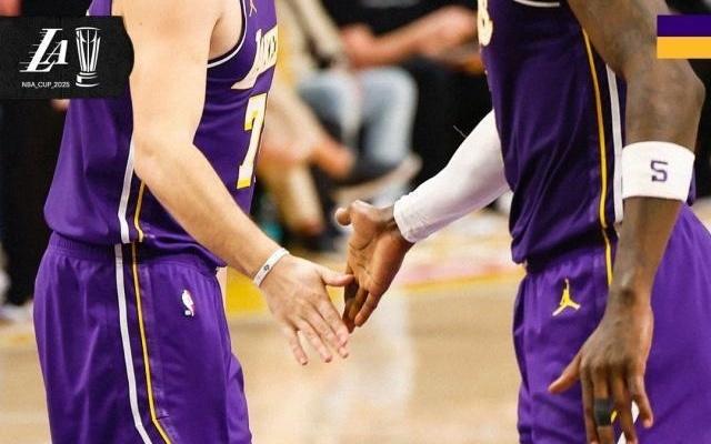 富保罗一针见血称湖人难进西决防守稀烂成顽疾