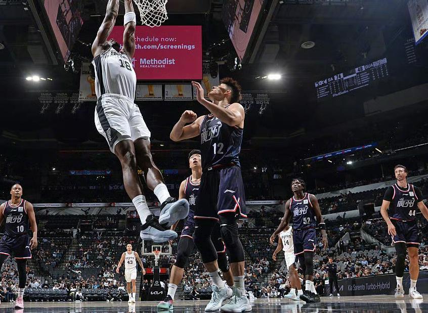 来了！广东队有望抢下“空间型内线”，这可是杜锋的争冠王牌