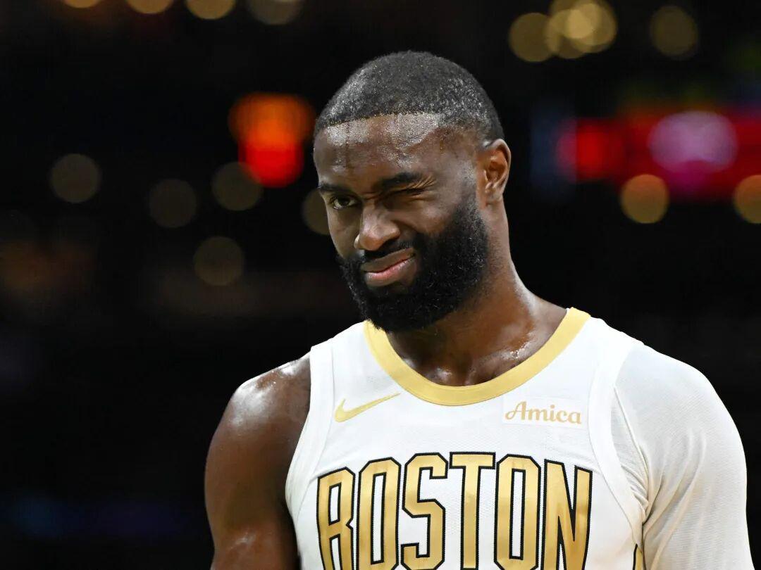 被低估了！布朗vs布伦森，谁更值得月最佳