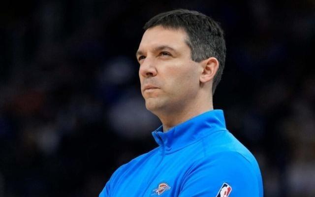 NBA总经理调查下：库里是最好的领袖+杀手