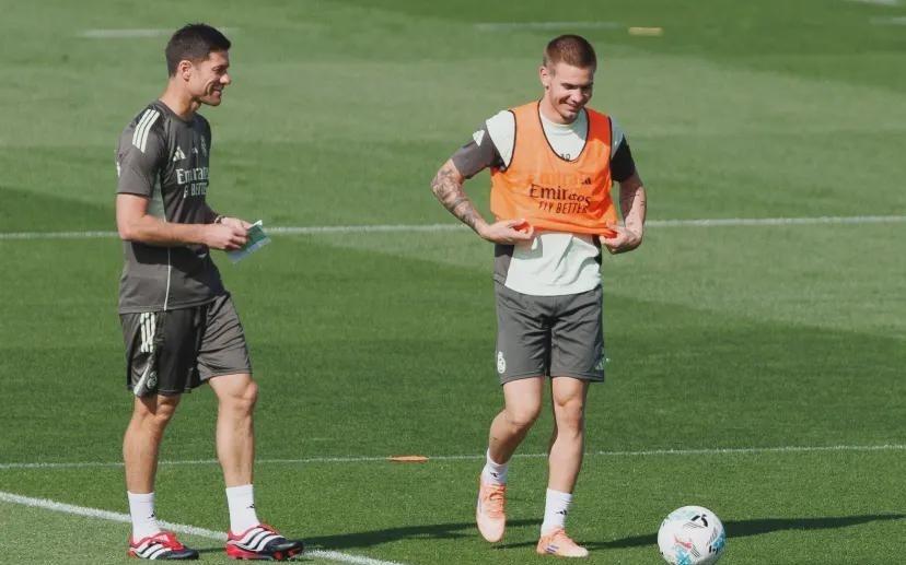 西媒：效仿穆里尼奥，阿隆索放弃在安菲