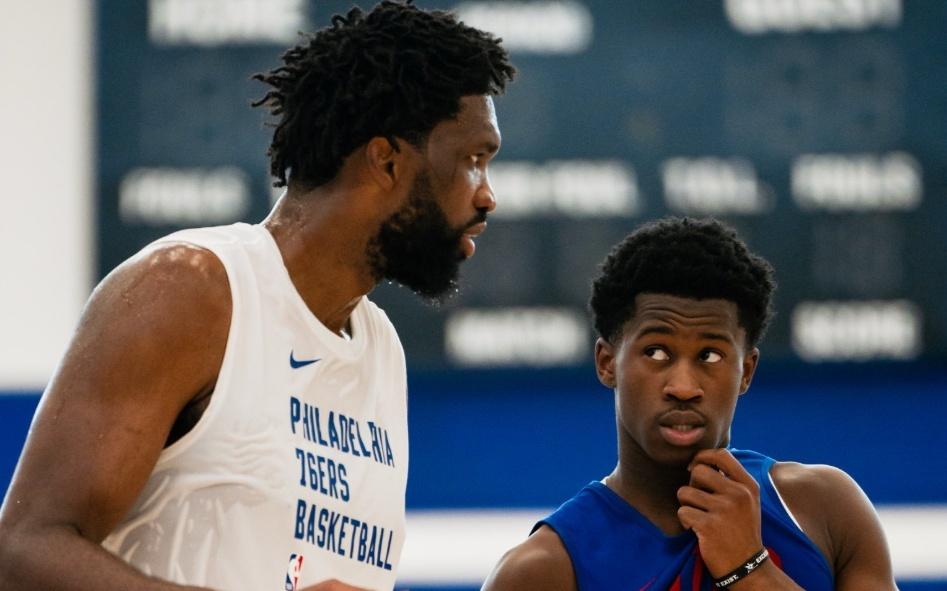 新赛季能否王者归来美媒爆料恩比德休赛期明显变瘦