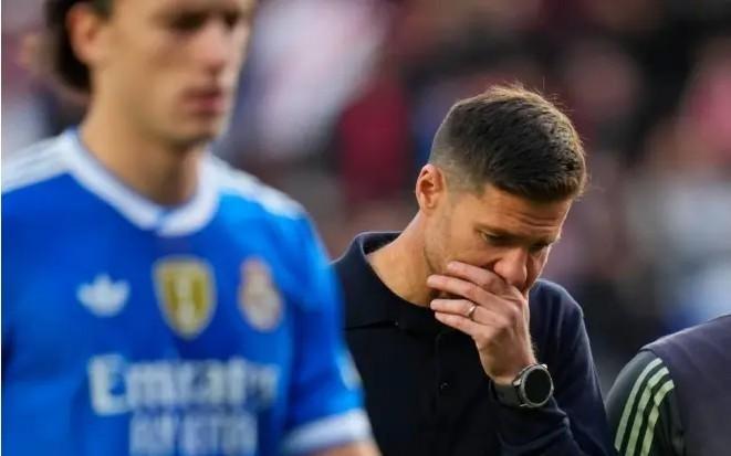 马卡记者：本轮欧冠是阿隆索未来的关键时刻，感受比结果重要