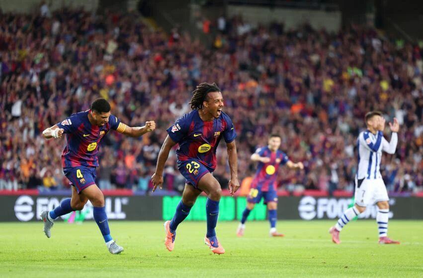 西甲逆转！皇马被死敌超越！巴萨翻盘保持不败+登上榜首