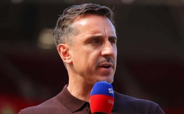 内维尔：曼联从比赛一开始就不在状态，他们的节奏太慢了