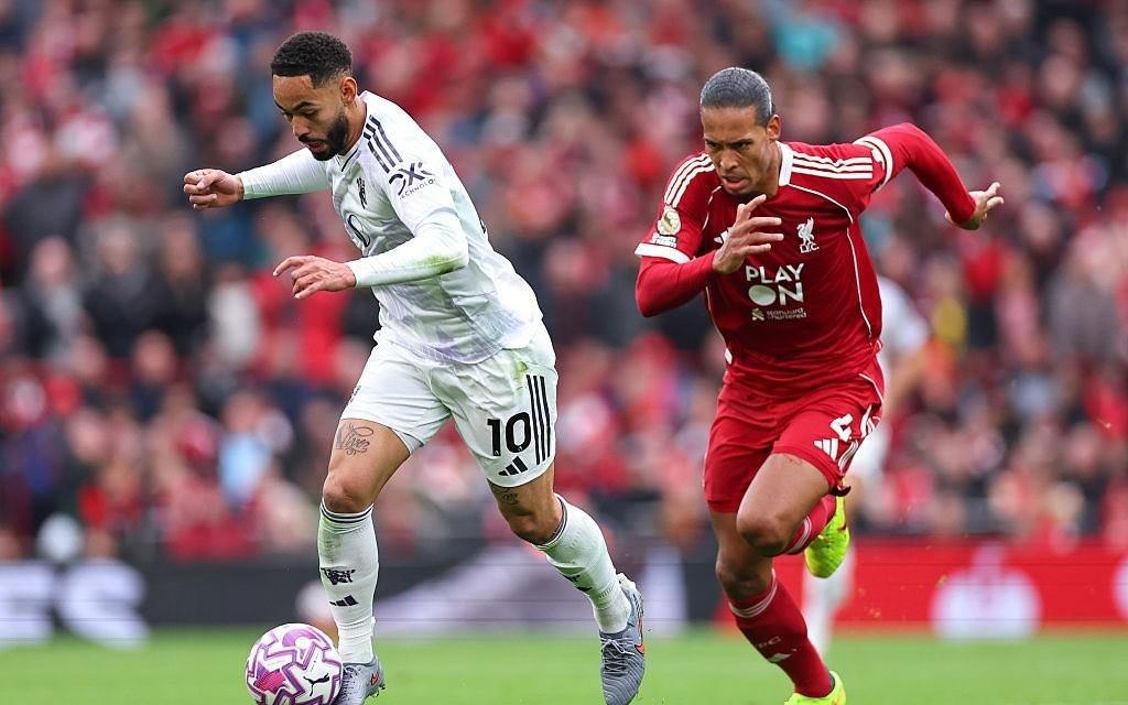 没有进球但有用，费迪南德：我爱库尼亚，下半场他十分出色