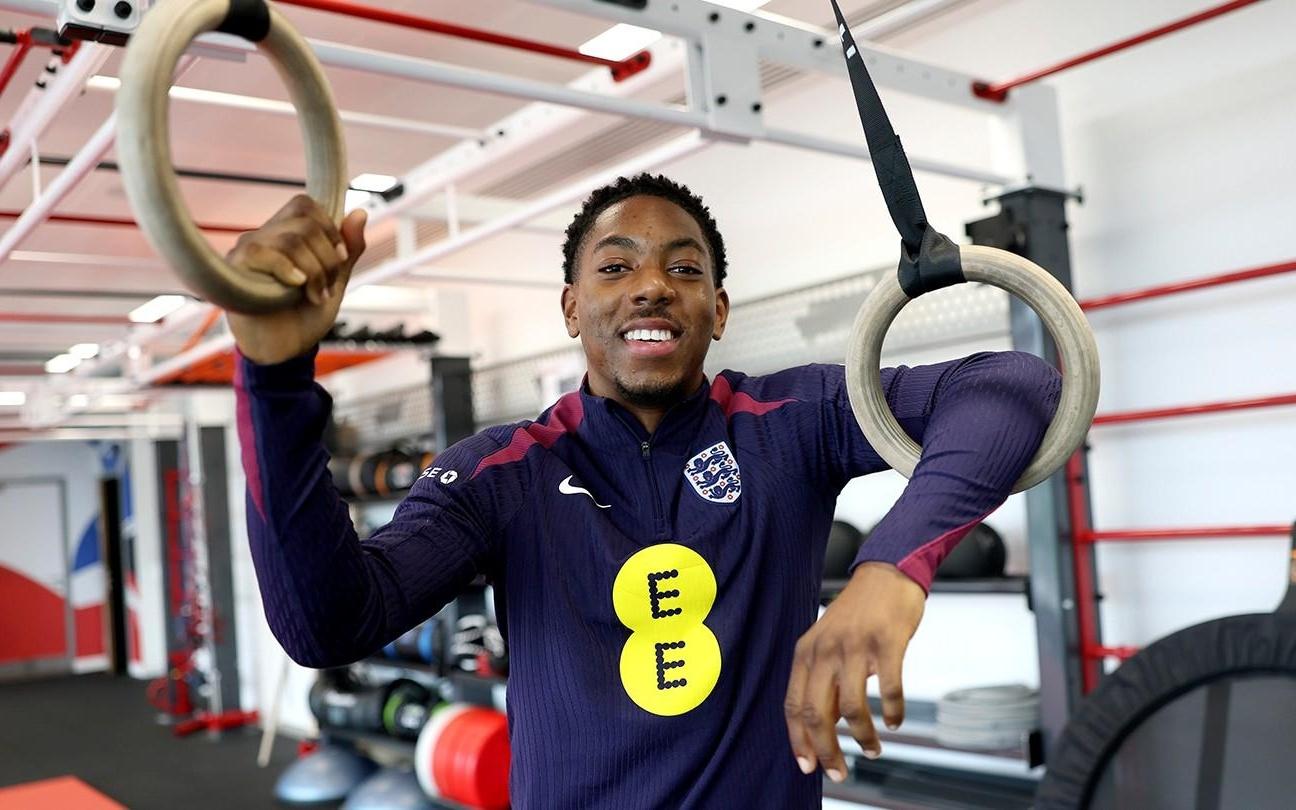 斯凯利：集训期间会写日记打发时间为英格兰出战是巨大荣耀