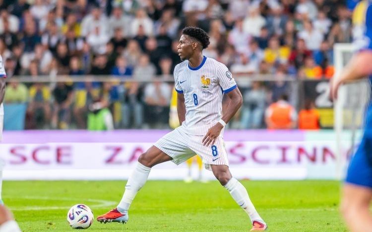 马卡：琼阿梅尼在西甲抢断次数排名第二，传球成功率也名列前茅