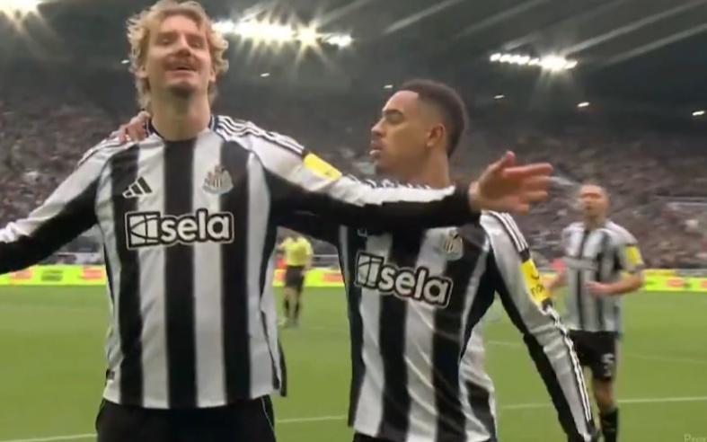 纽卡梦幻开局！沃尔特马德闪击，破21天球荒，蓝军防线遭炮轰