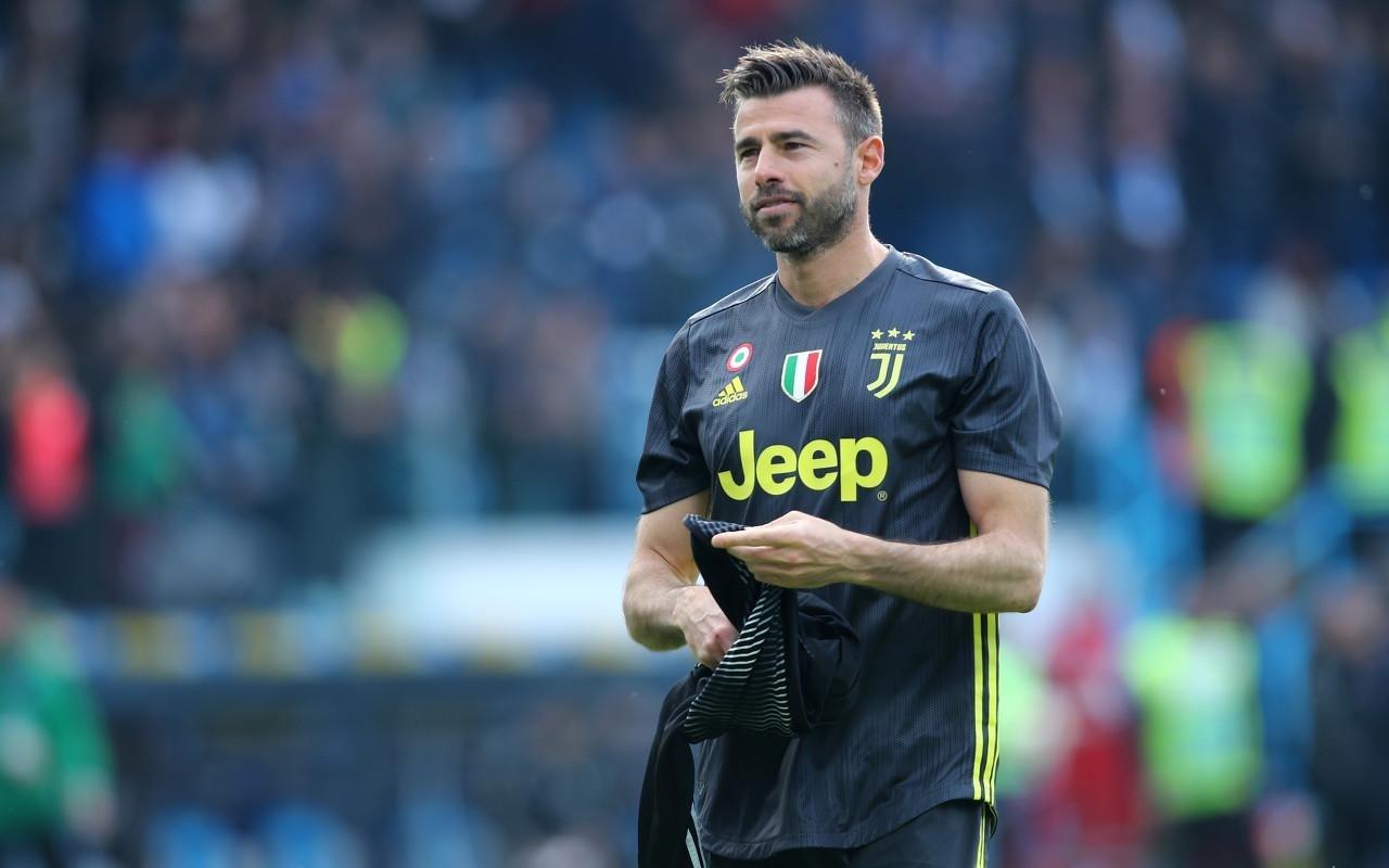 巴尔扎利：那不勒斯拥有一位很少犯错的主帅后卫是犯错后才成长