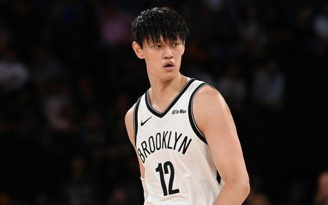 篮网官宣裁掉曾凡博：面临两种选择加入发展联盟或回CBA争冠