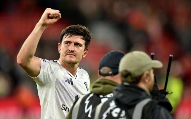 时隔9年客场再赢利物浦！曼联夏窗3大新援获得认可