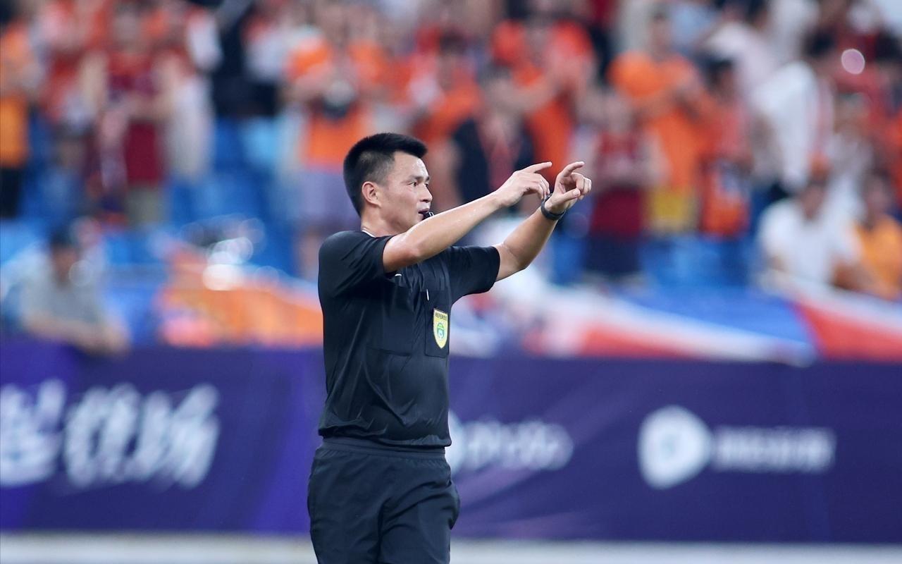 中超新晋金哨！首轮重大误判，致长春亚