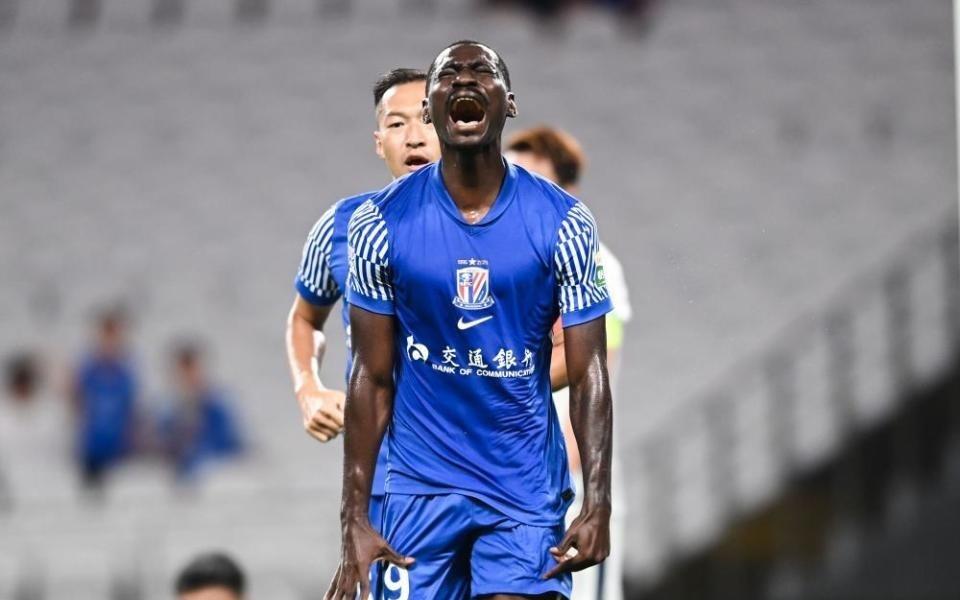 申花亚冠三连败！媒体人热议：3外援没资格离队，3大减分项曝光