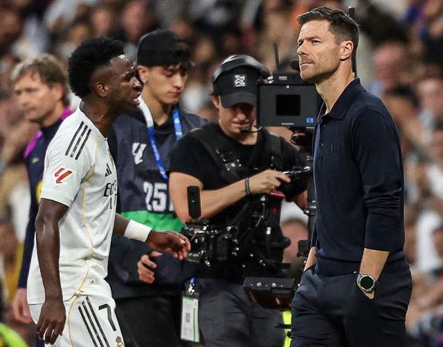 皇马将帅矛盾激化！1.5亿巨星摊牌：不当核心就拒绝续约