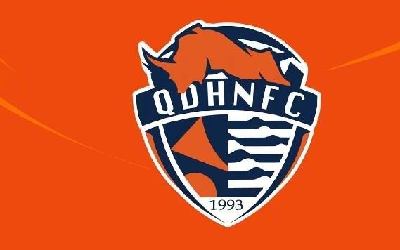 记者：海牛积极备战齐鲁德比，昨天海牛5名外援均参加训练课