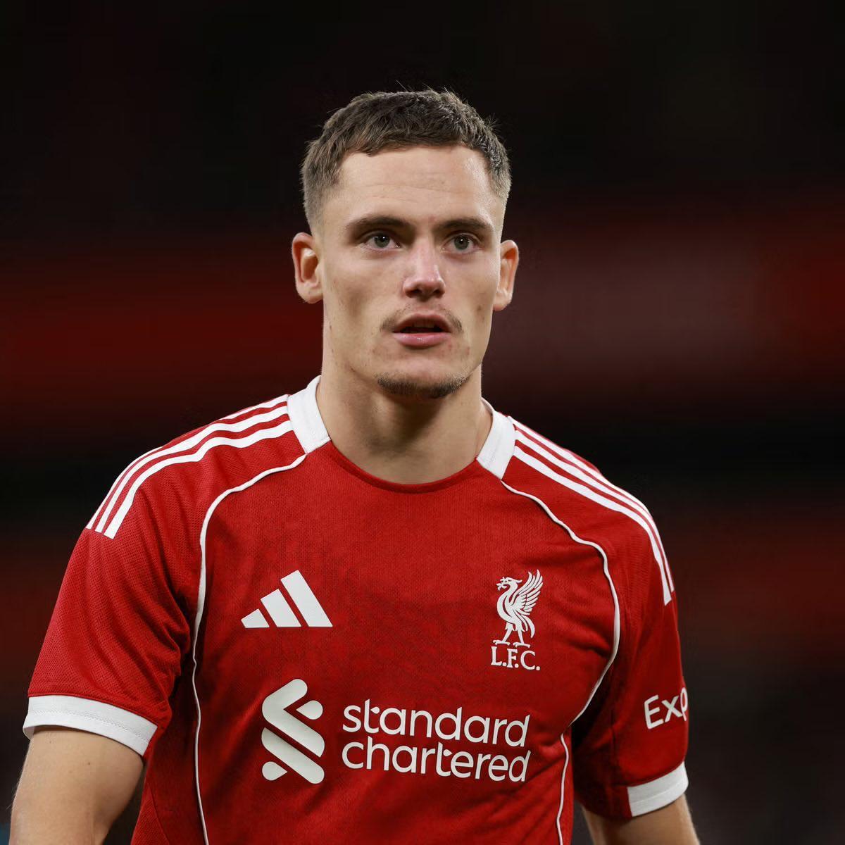 场均丢失球权超10次，不敢对抗，詹俊点评维尔茨：不适应英超