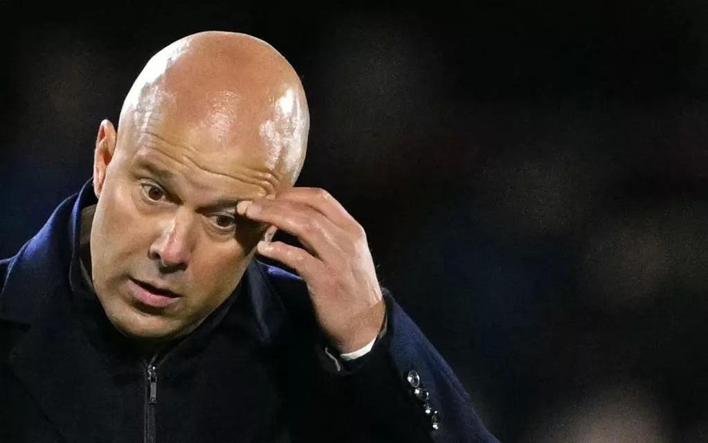 跟队：输给布伦特福德后，利物浦球迷高