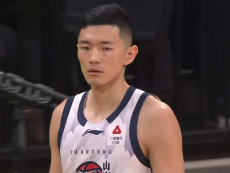 山东男篮击败辽宁评分出炉：陈林坚令人放心，刘毅拉完了