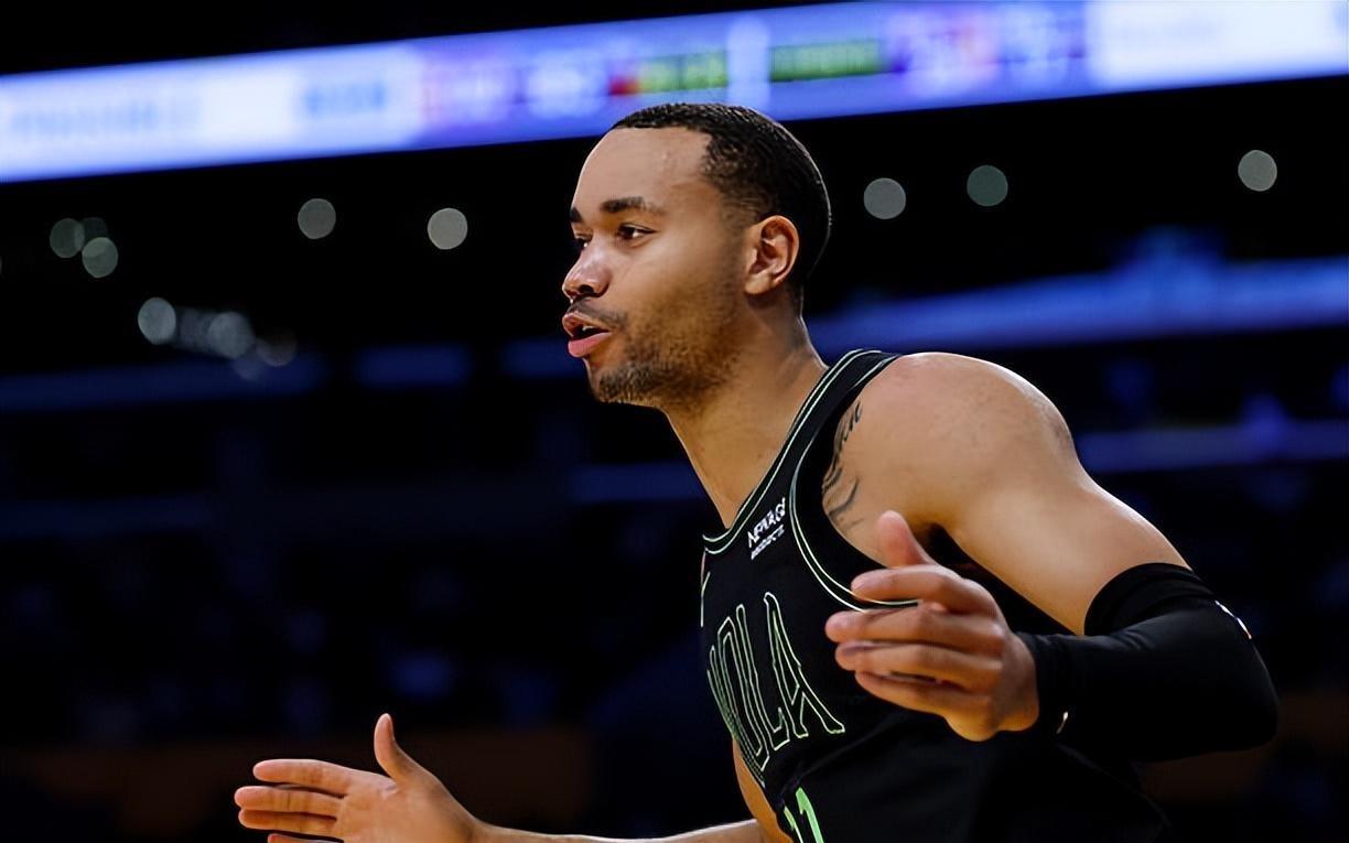 得分能力不俗投射能力出色，鹈鹕后场新星打爆了开拓者的防线