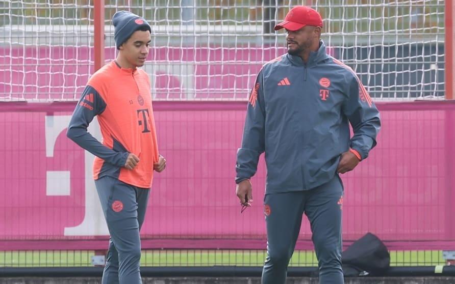 弗罗因德:穆西亚拉还需要一点时间,他已经可以完全负重了