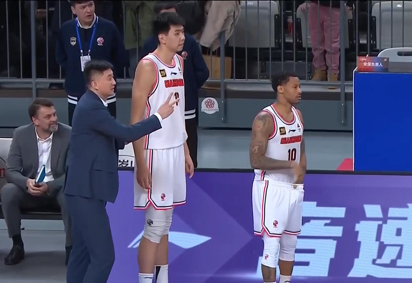 确认被裁！CBA外援市场又一“锋卫大鱼”，广东队成最大潜在下家