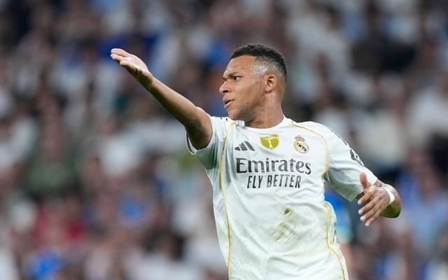 27岁再冲金球！姆总状态爆炸7场9球1助皇马全胜，生涯8次金球前10