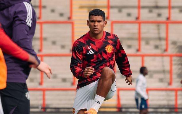 曼晚：曼联决定让莱昂先在青训梯队效力，以适应英格兰足球