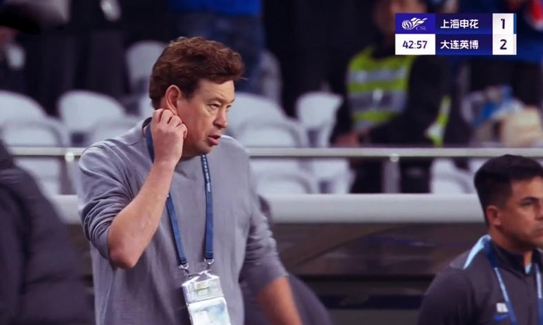 全中超帮申花夺冠司机不争气！朱鹏宇彰显血性小毛灵性哪去了