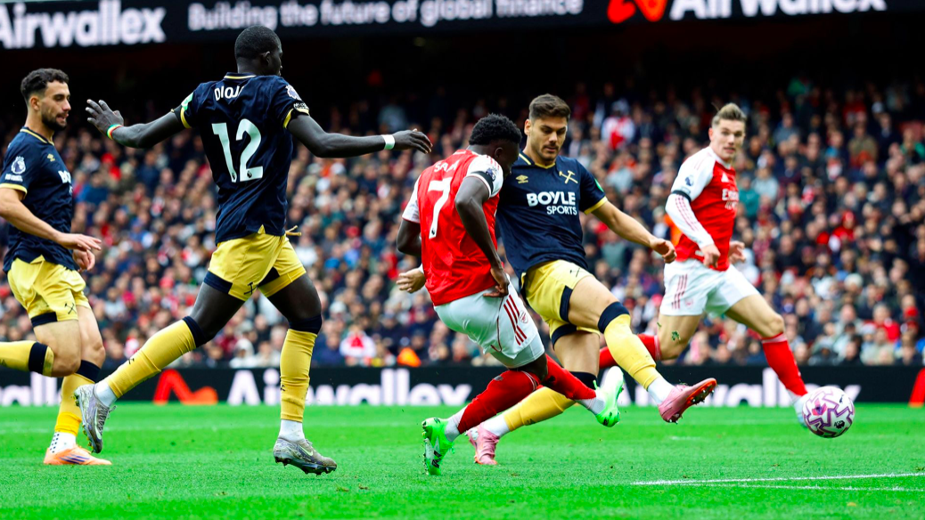 20!4连胜英超榜首更迭:13.3亿豪门笑傲德比大战一场伤俩核心