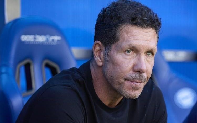 西蒙尼帅位危马竞1.75亿欧补强，开局3轮不胜&场场先进球守不住