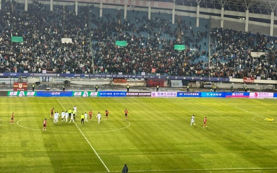 长春亚泰为降级致歉：将稳住根基，力争在一两年内重返中超