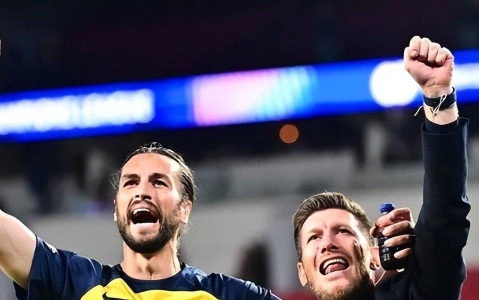 31创历史！0.7亿平民队欧冠首秀三大突破，力压阿森纳