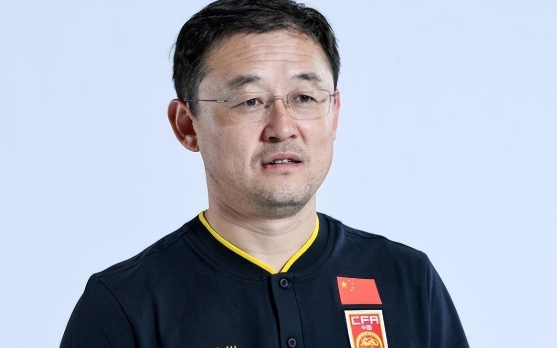 12岁天才之星陨落因孙继海拒绝中超豪门，解约风波后无人敢要他