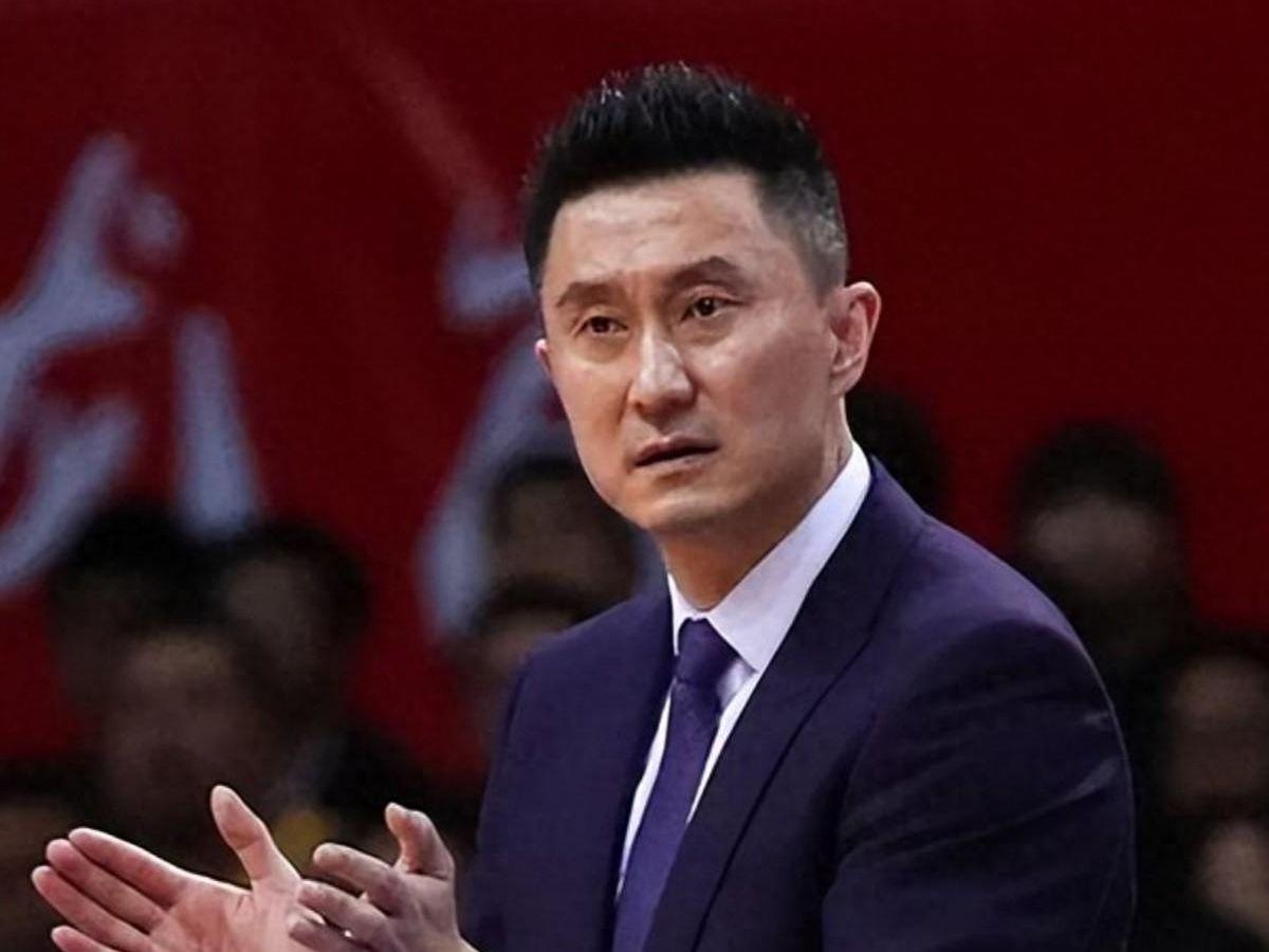 广东3消息！杜锋新职务曝光，宏远三将加盟NBL，易建联公开致辞