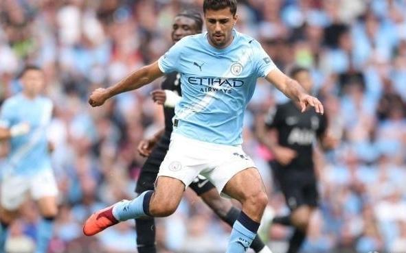 官方：罗德里退出本期国家队名单，将缺席10月的预选赛比赛