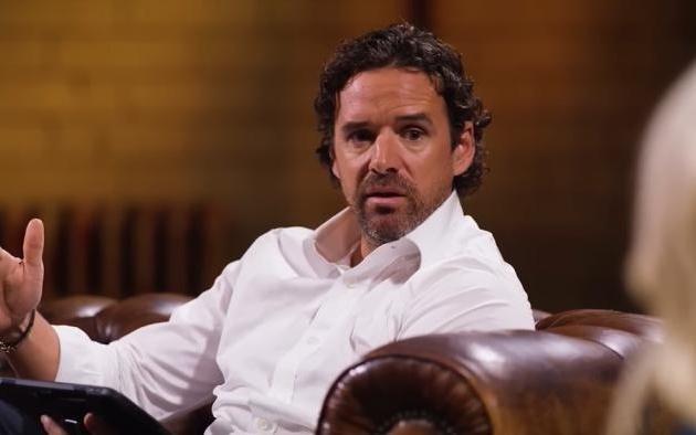 哈格里夫斯：曼联的引援顺序不对，他们