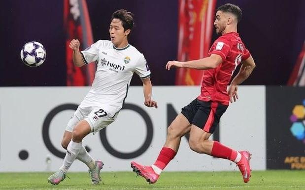 蓉城收获本队亚冠精英联赛正赛首胜